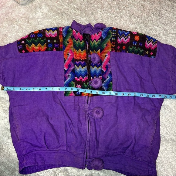 70's Ixmucane Guatemalan Embroidered Jacket - Picture 9 of 13